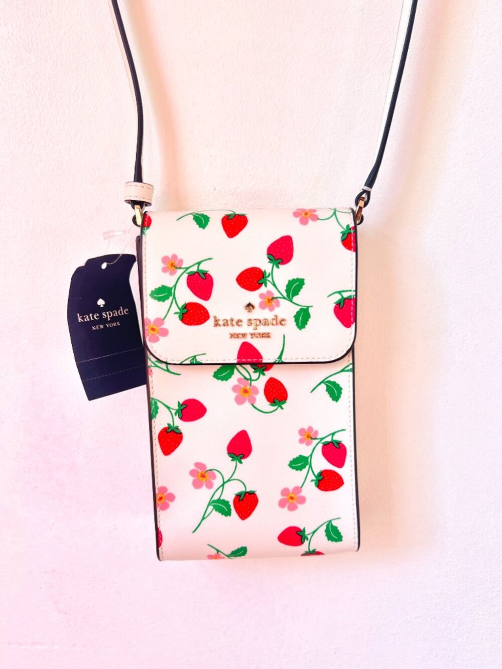 Kate Spade Strawberry Vine North South Phone Crossbody NWT - Picture 3 of 10
